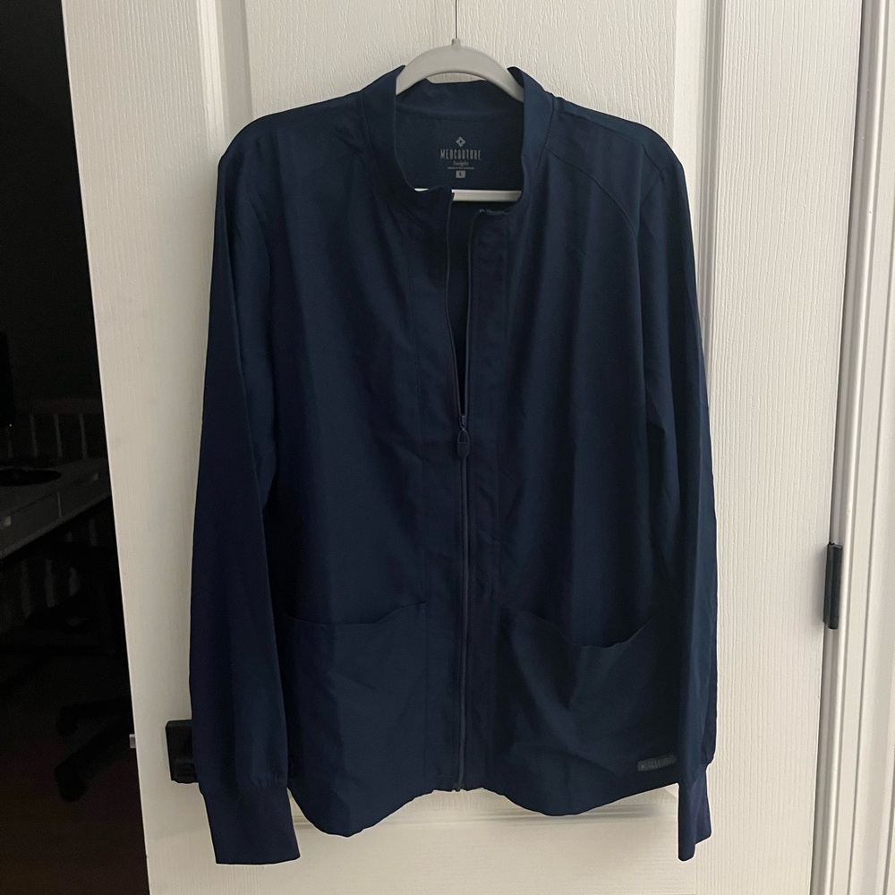 Scrub jacket